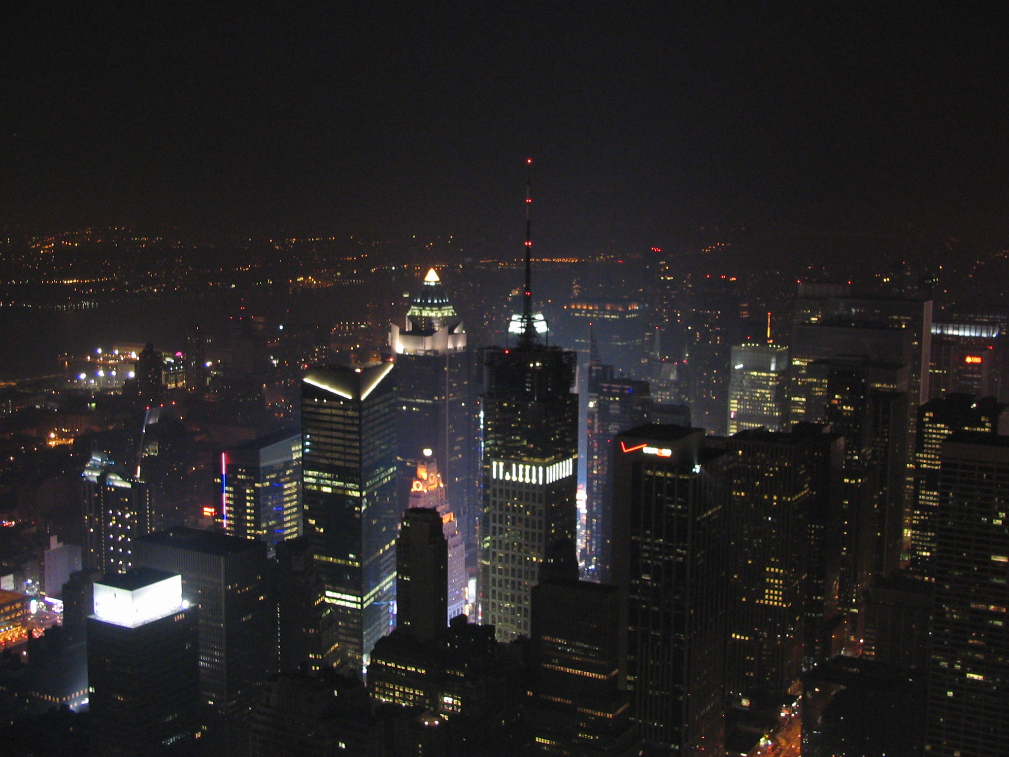 Empire state building at night 31.JPG